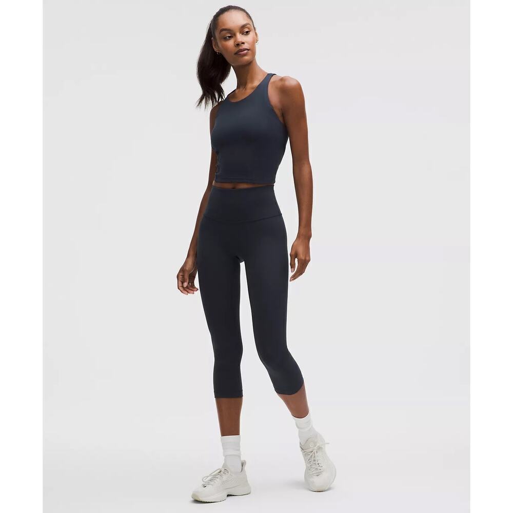 Lululemon Fast and Free Cropped Leggings Navy Blue 17.5” Inseam Size 6
